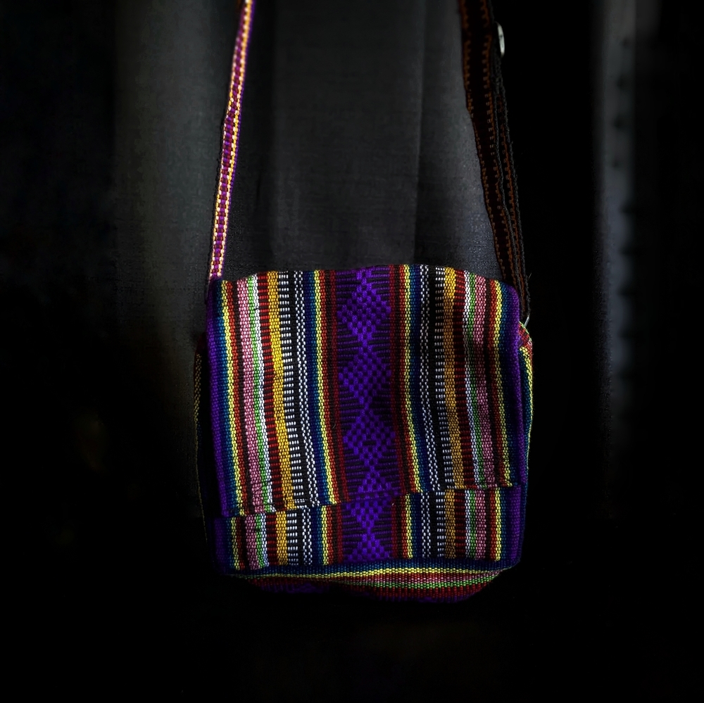 SOLD! Authentic Pinzon Artesanias Boho Multicolored Tote Messenger Bag - Picture 5 of 7